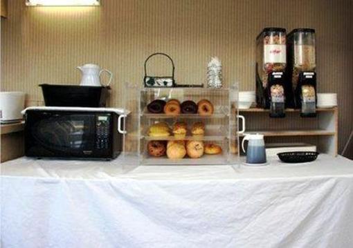 фото отеля Rodeway Inn & Suites of Nampa