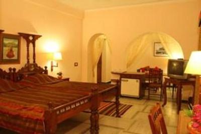фото отеля Karni Bhawan