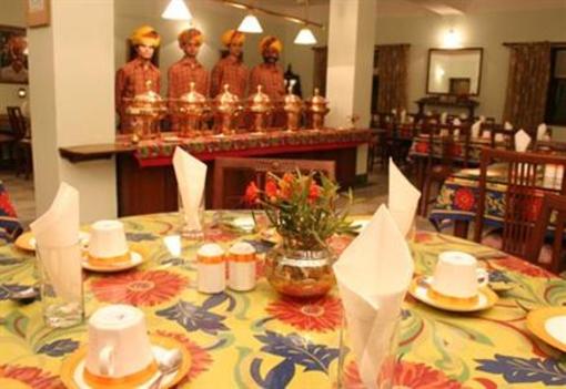 фото отеля Karni Bhawan