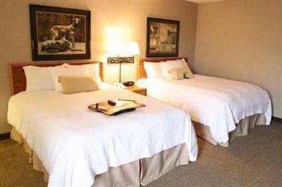 фото отеля Hampton Inn Edinburgh (Indiana)