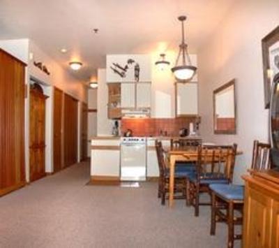 фото отеля Snow Flower Condos Steamboat Springs