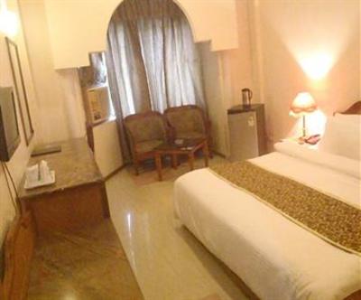 фото отеля Hotel Abhinandan