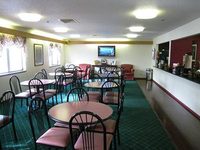 Super 8 Motel Milwaukee Airport