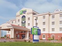 Holiday Inn Express Hotel & Suites Terrell