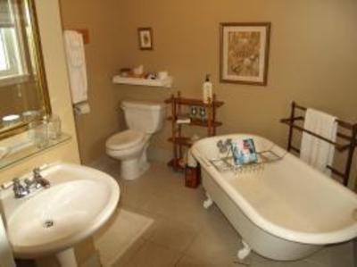 фото отеля Bakers Chest B&B