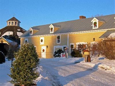 фото отеля The Inn At The Round Barn Farm