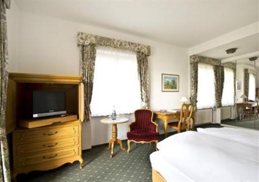 фото отеля Hotel Seegarten Uberlingen