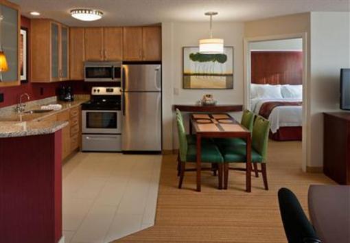 фото отеля Residence Inn Midland Marriot