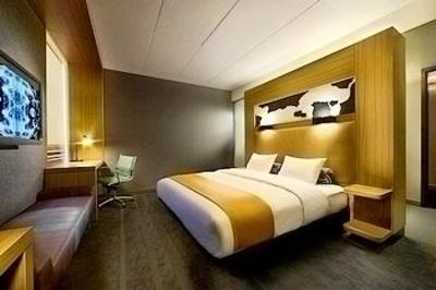 фото отеля Aloft Zhengzhou Shangjie