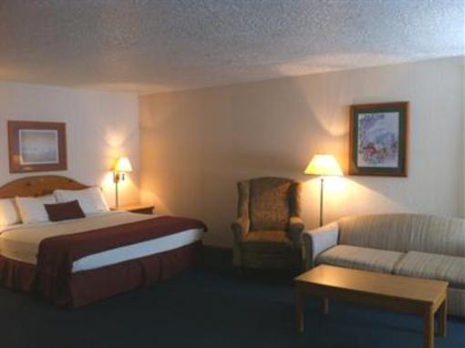 фото отеля Thunderbird Inn Mackinaw City