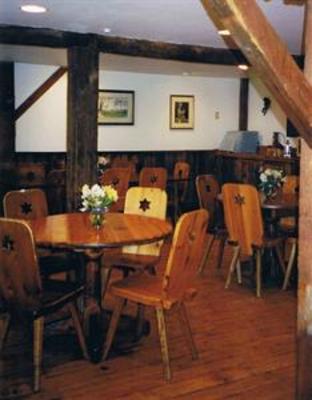 фото отеля Mountain Meadows Lodge