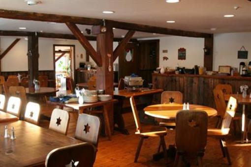 фото отеля Mountain Meadows Lodge