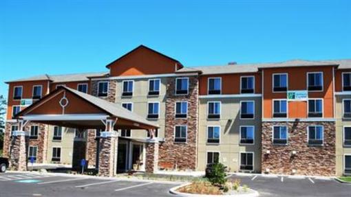 фото отеля Holiday Inn Express Hotel and Suites Newport