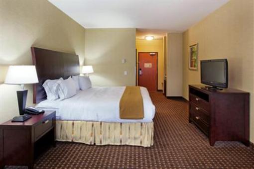 фото отеля Holiday Inn Express Hotel and Suites Newport
