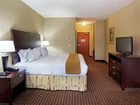 фото отеля Holiday Inn Express Hotel and Suites Newport