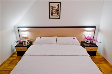 фото отеля Hotel Praga 1