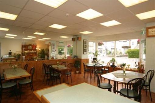 фото отеля Lake View Guest House and Coffee Shop