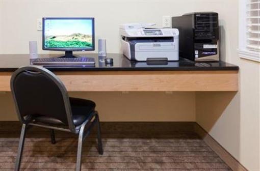 фото отеля Holiday Inn Express Devils Lake