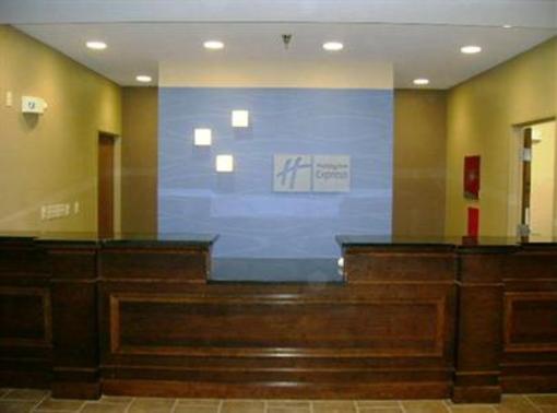 фото отеля Holiday Inn Express Devils Lake