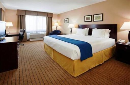 фото отеля Holiday Inn Express Devils Lake