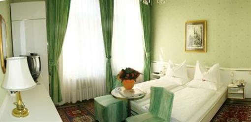 фото отеля Hotel Zur Wiener Staatsoper