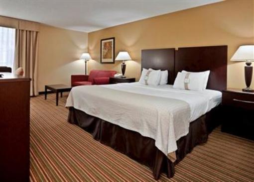 фото отеля Holiday Inn Lumberton