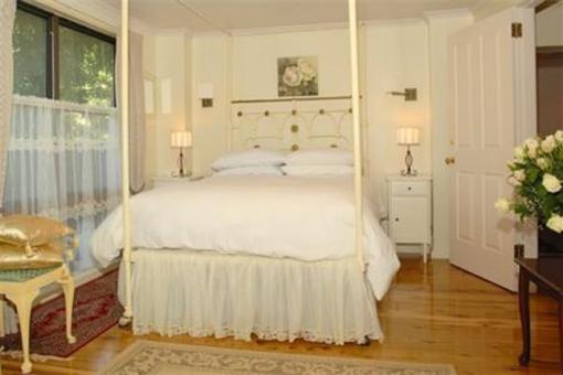 фото отеля Engadine Bed & Breakfast Sydney