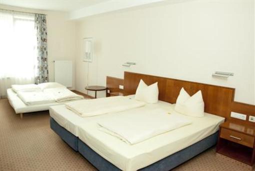 фото отеля Hotel Marienhof Dorfen