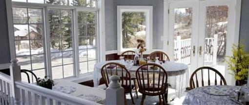 фото отеля Winter Park Chateau