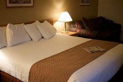 фото отеля AmericInn Lodge & Suites Manitowoc