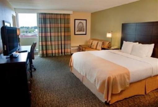 фото отеля Holiday Inn Forest Park