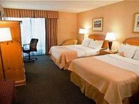 Holiday Inn Forest Park