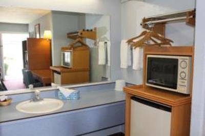 фото отеля Economy Inn Watsonville
