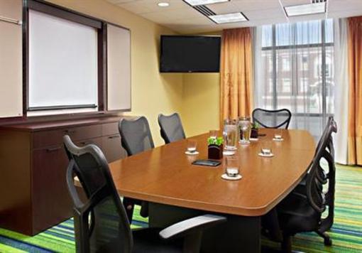 фото отеля Fairfield Inn & Suites Wichita Downtown