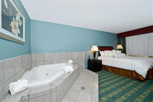 фото отеля Best Western Plus Lansing Hotel