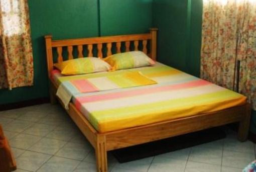 фото отеля 5R Rooms in Tagaytay