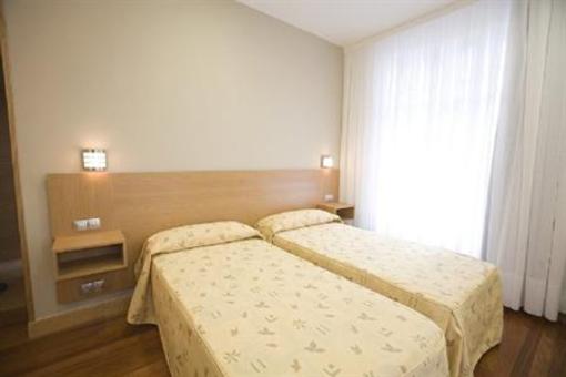 фото отеля Pension Roquefer Hotel Bilbao