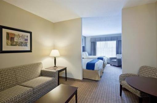 фото отеля Holiday Inn Express Hotel & Suites Malone