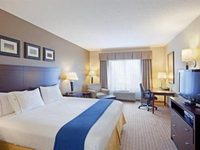 Holiday Inn Express Hotel & Suites Malone