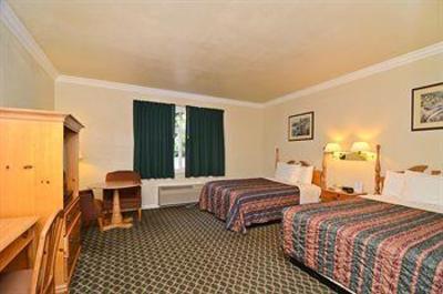 фото отеля Americas Best Value Inn & Suites Half Moon Bay