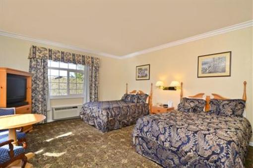 фото отеля Americas Best Value Inn & Suites Half Moon Bay