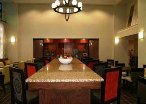 фото отеля Hampton Inn Suites Valdosta Conference Center
