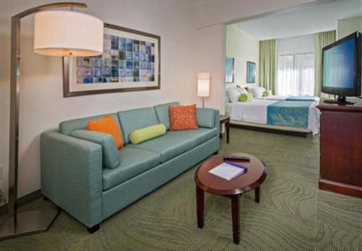 фото отеля SpringHill Suites Charlotte University Research Park