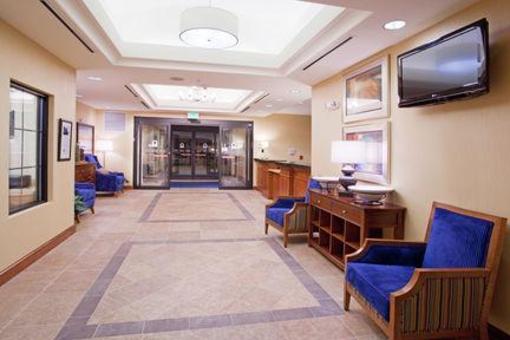 фото отеля Holiday Inn Express Denver Airport