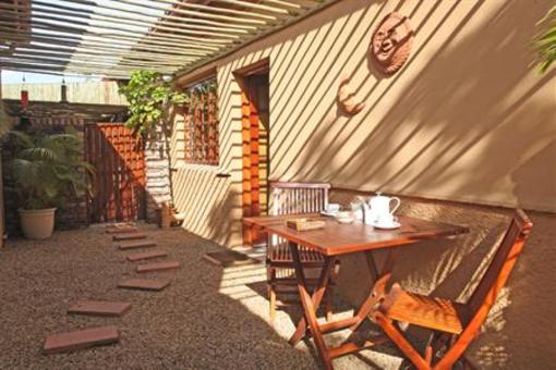 фото отеля Treetops Guesthouse