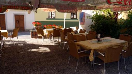 фото отеля Hotel Koruna Karlstejn