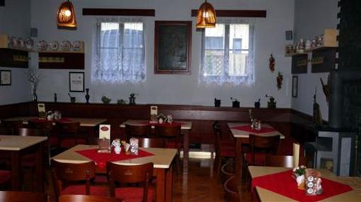 фото отеля Hotel Koruna Karlstejn