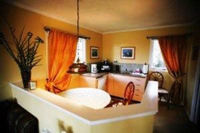 фото отеля Hemingways By The Sea Bed and Breakfast Inn