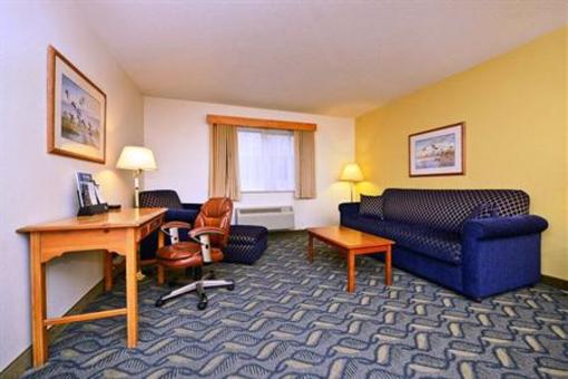фото отеля Best Western Rivertown Inn & Suites