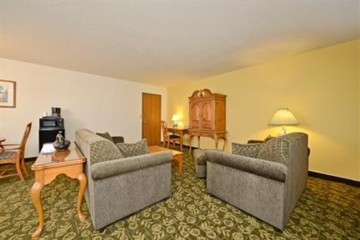 фото отеля Best Western Rivertown Inn & Suites